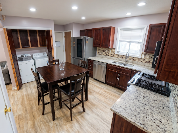 5259 Knox Avenue North Minneapolis, MN 55430 - Photo 9 of 22