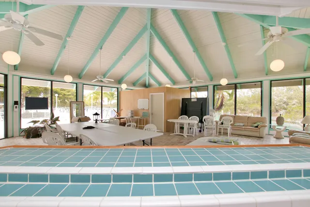 $1,095,000 | 6204 Gulf Of Mexico Boulevard, Unit 204, Marathon, FL 33050