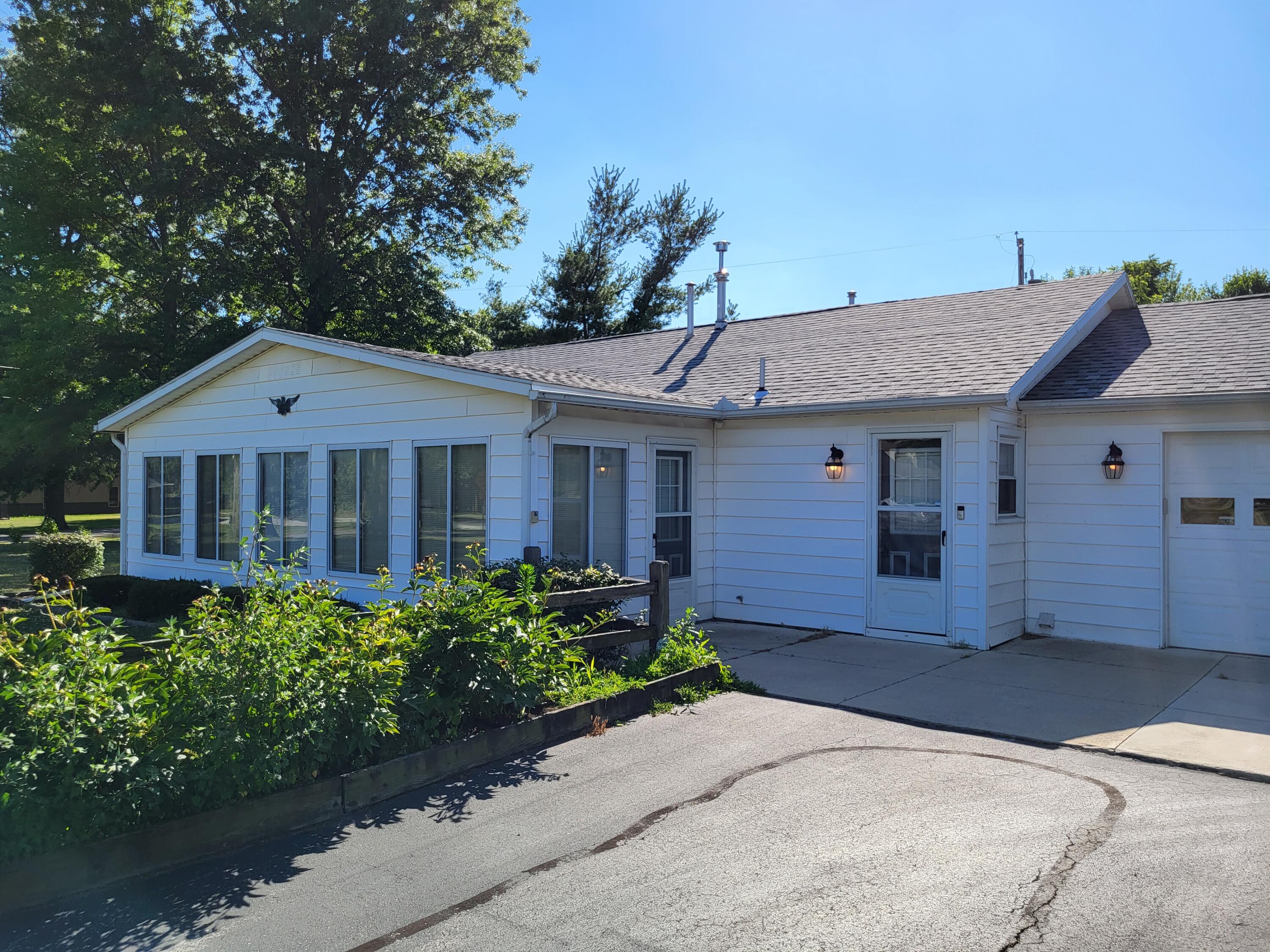 277 Jack Oak Point Road St. Marys, OH 45885 - Photo 2 of 30
