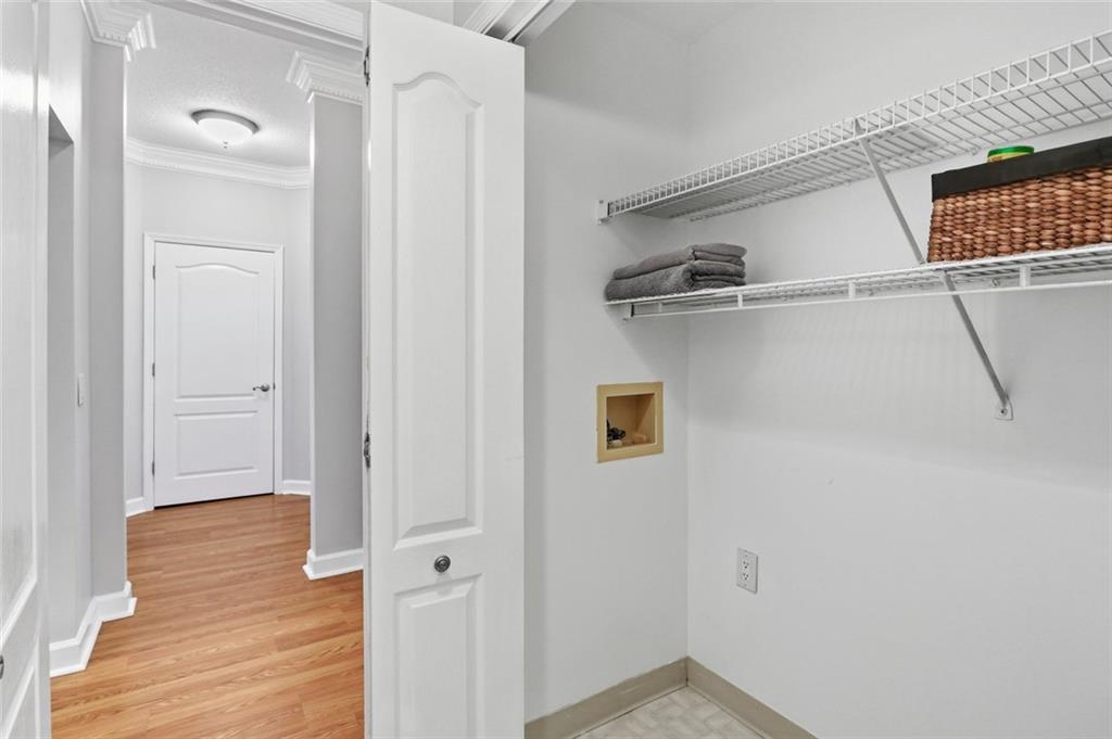 3475 Oak Valley Road Northeast, Unit 950 Atlanta, GA 30326 - Photo 8 of 37 Gallery Image 8