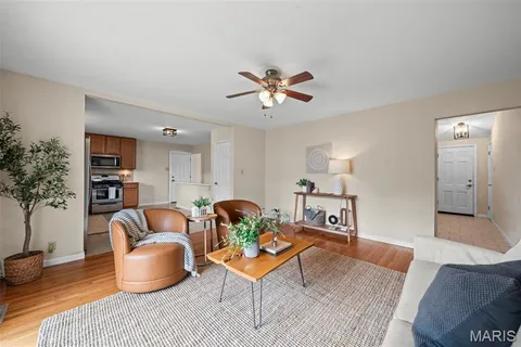 $350,000 | 1200 Moncoeur Drive, St. Louis, MO 63146