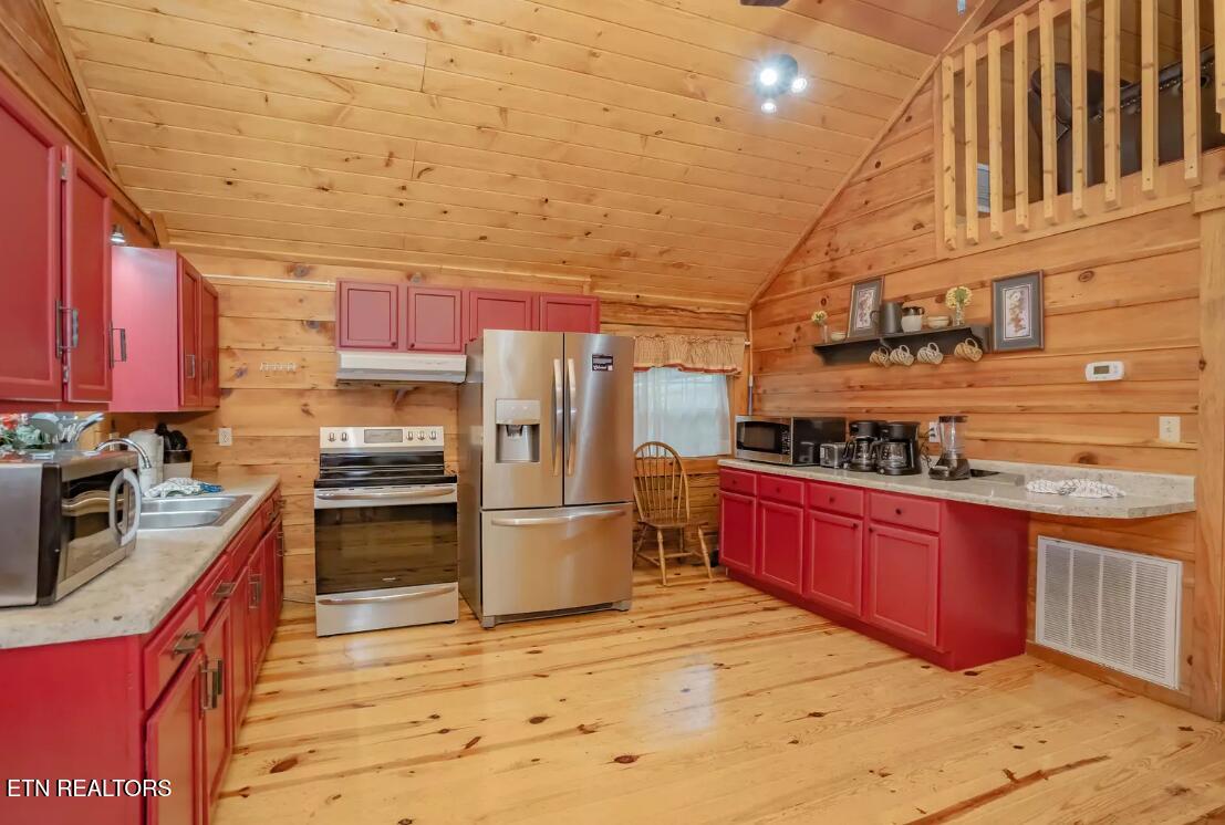 1940 Wears Valley Road Sevierville, TN 37862 - Photo 13 of 60 Screenshot 2026-04-23 103815