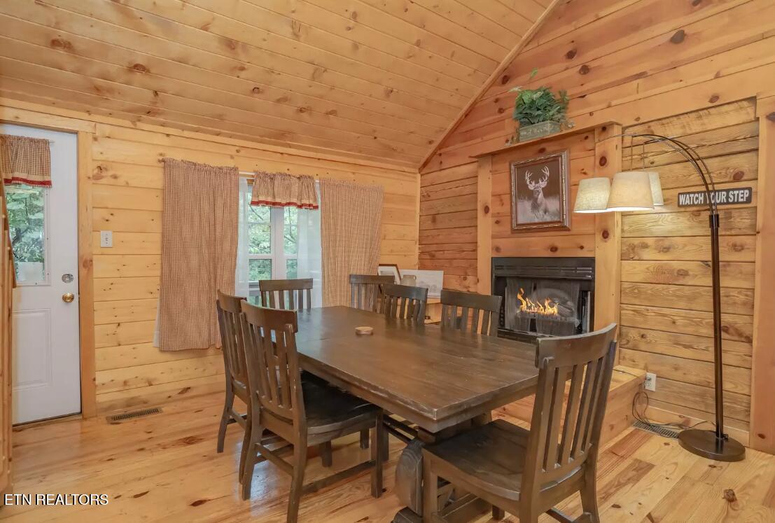 1940 Wears Valley Road Sevierville, TN 37862 - Photo 15 of 60 Screenshot 2026-04-23 103944