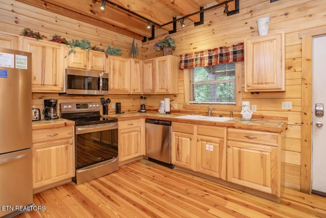 1940 Wears Valley Road Sevierville, TN 37862 - Photo 49 of 60 Screenshot 2026-04-23 113605