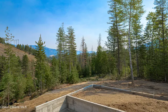 $499,000 | 207 Palomino Court, Pinehurst, ID 83850