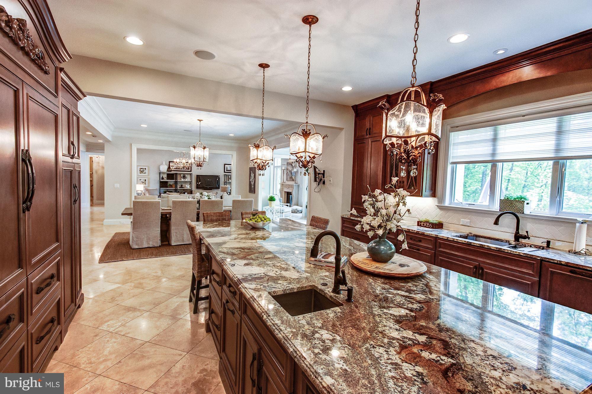 952 Towlston Road McLean, VA 22102 - Photo 11 of 32 Kitchen