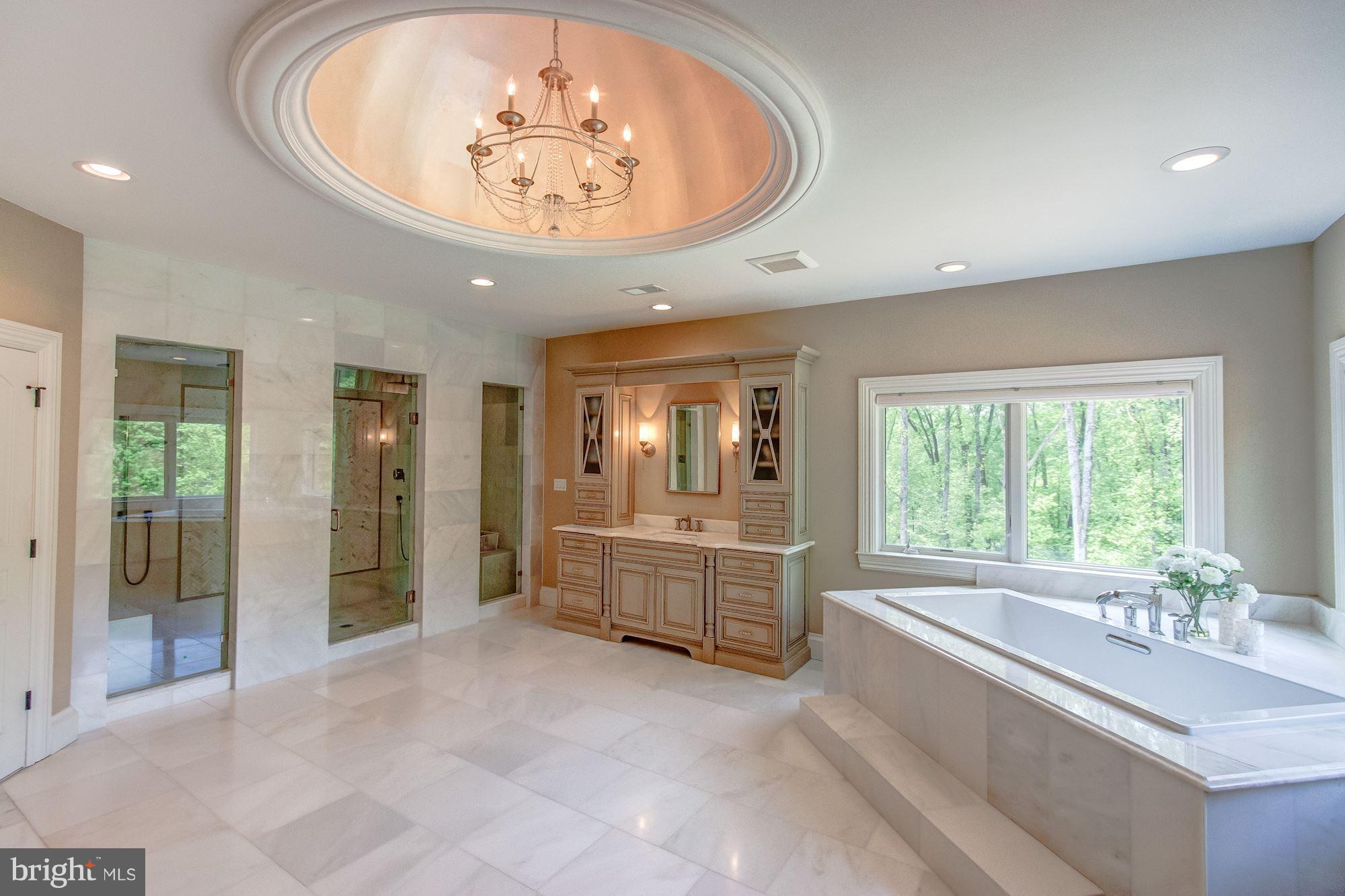 952 Towlston Road McLean, VA 22102 - Photo 20 of 32 Bedroom (Master)