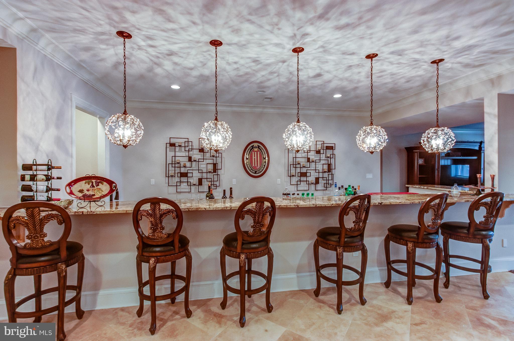 952 Towlston Road McLean, VA 22102 - Photo 28 of 32 Bar