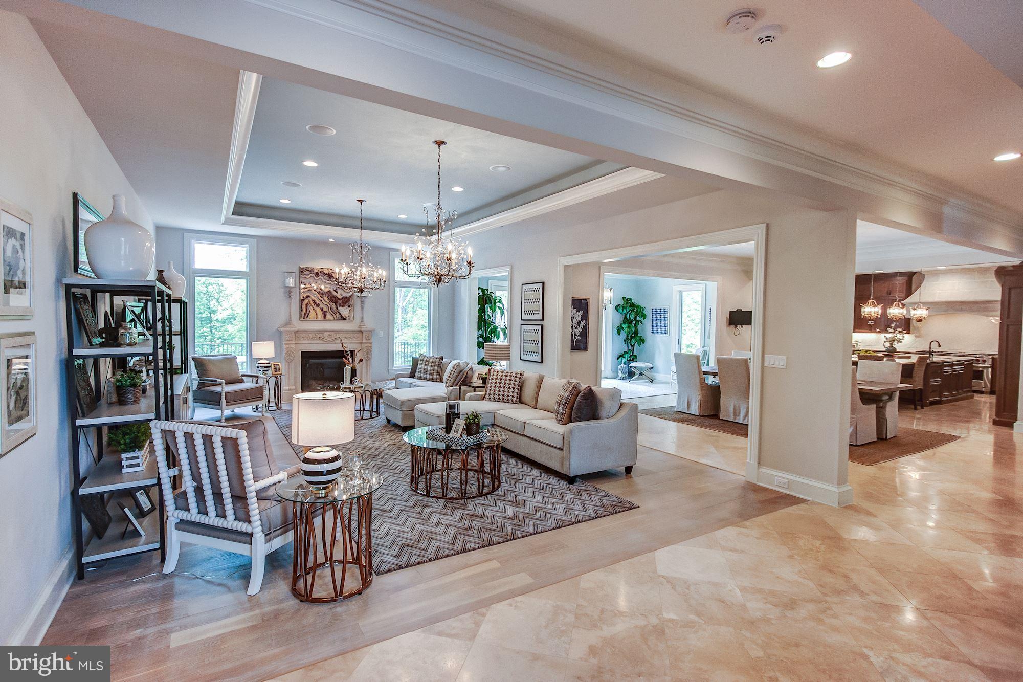 952 Towlston Road McLean, VA 22102 - Photo 6 of 32 Family Room open to Kitchen/Breakfast Room