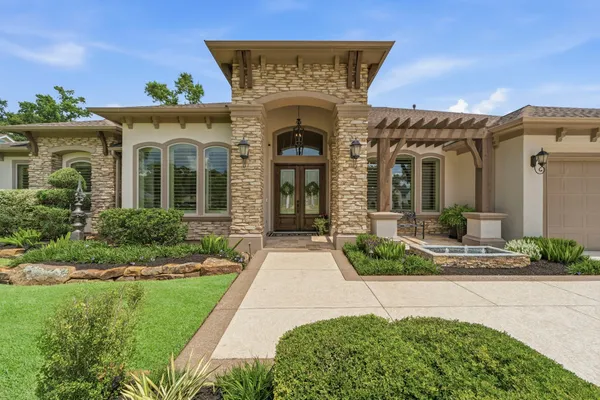 $924,999 | 19455 Desna Drive, Porter, TX 77365