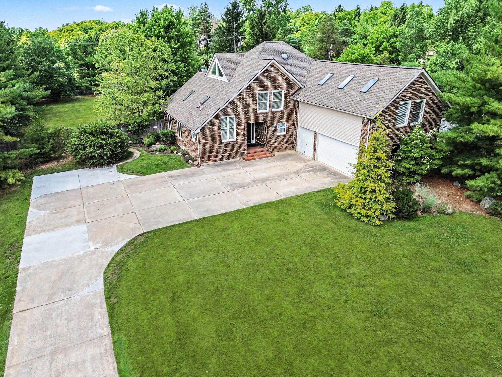 8698 Warner Road Saline, MI 48176 - Photo 66 of 80 Aerial of Front Yard
