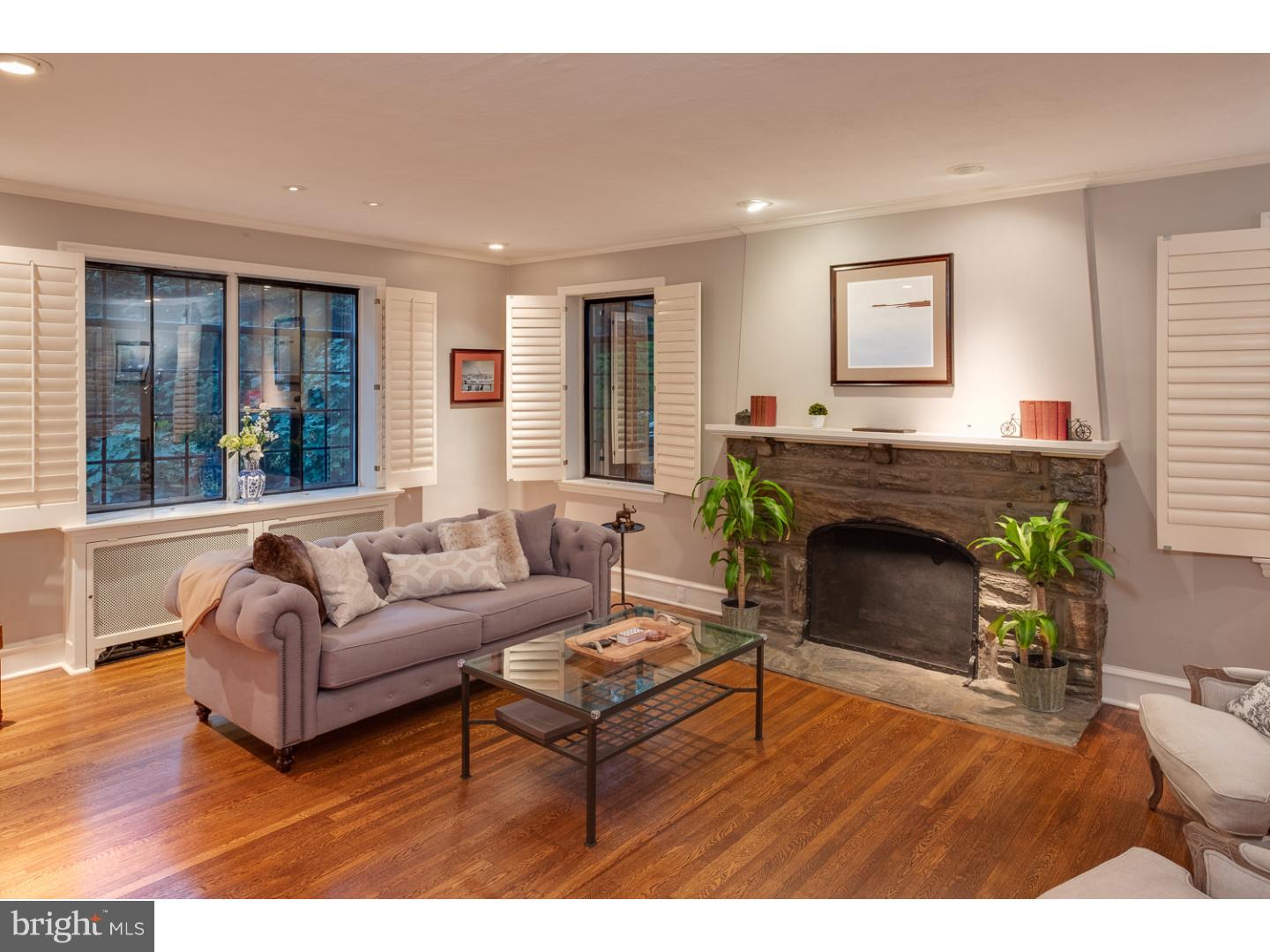 622 North Chester Road Swarthmore, PA 19081 - Photo 3 of 25 Living Room
