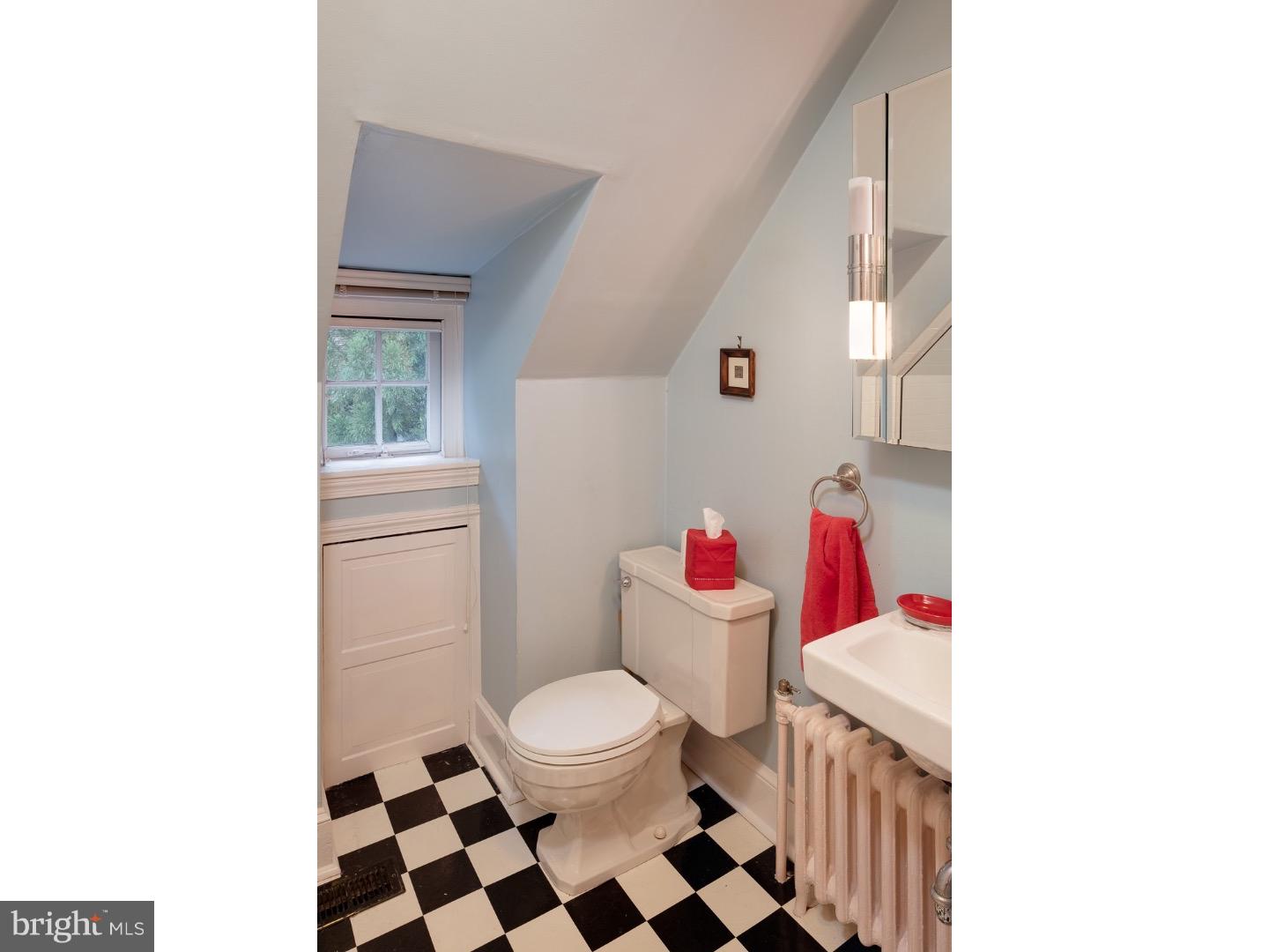 622 North Chester Road Swarthmore, PA 19081 - Photo 23 of 25 Bathroom