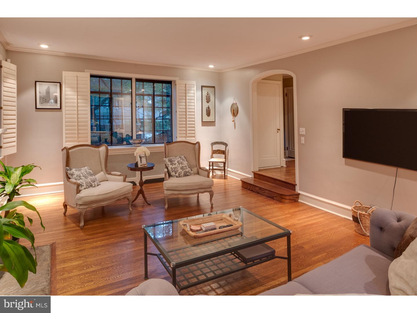 622 North Chester Road Swarthmore, PA 19081 - Photo 4 of 25 Living Room