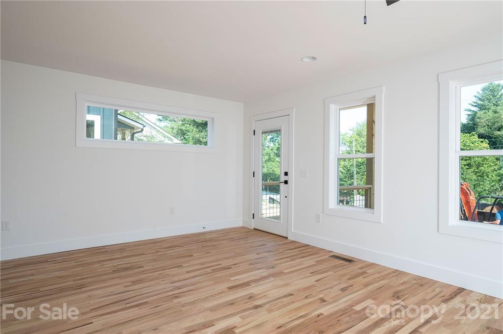 23 Busbee View Road Asheville, NC 28803 - Photo 17 of 31 Gallery Image 17