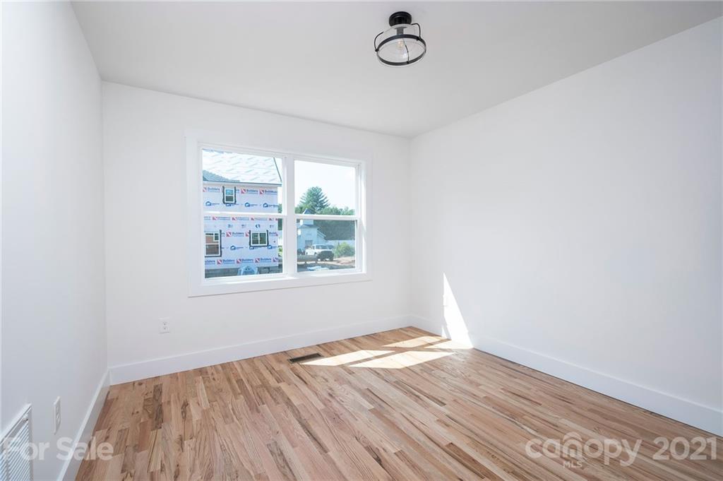 23 Busbee View Road Asheville, NC 28803 - Photo 23 of 31 Gallery Image 23