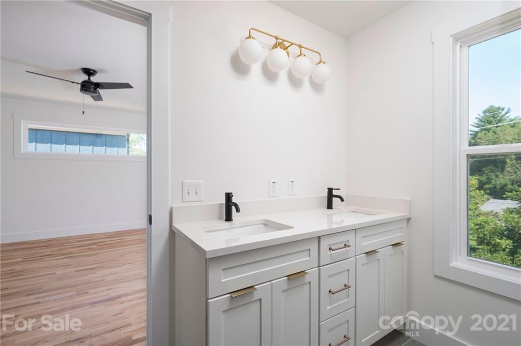 23 Busbee View Road Asheville, NC 28803 - Photo 29 of 31 Gallery Image 29