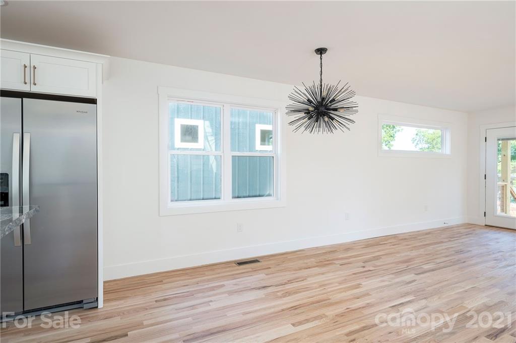 23 Busbee View Road Asheville, NC 28803 - Photo 6 of 31 Gallery Image 6