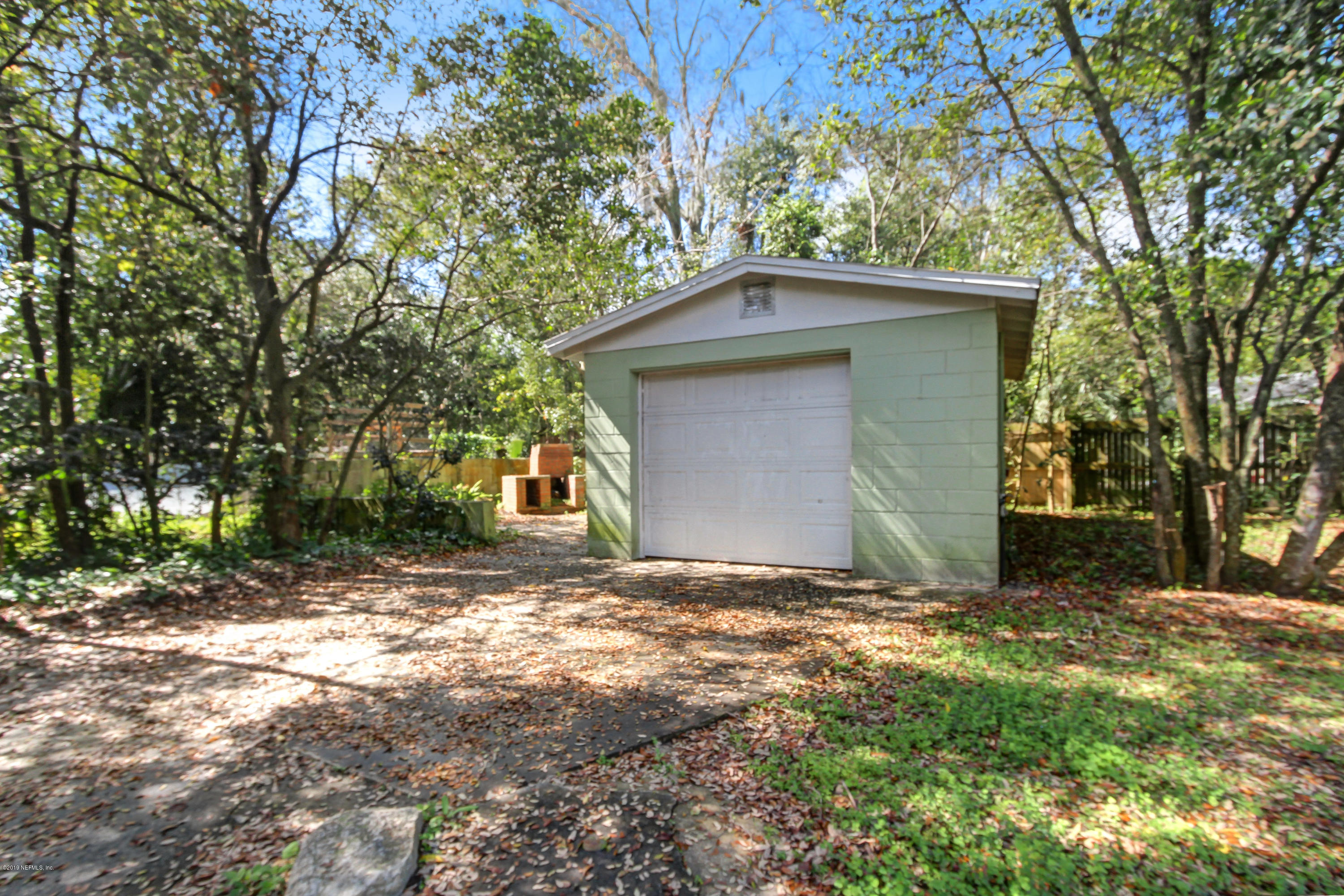546 Sapelo Road Jacksonville, FL 32216 - Photo 21 of 24 Rave Home Staging Jacksonville (23)