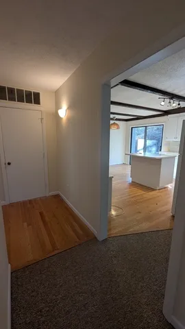 $3,600 | 10 Sherwood Avenue, Foxboro, MA 02035