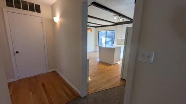 $3,600 | 10 Sherwood Avenue, Foxboro, MA 02035