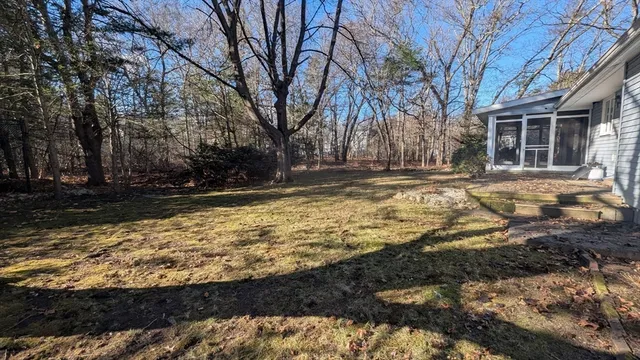 $3,600 | 10 Sherwood Avenue, Foxboro, MA 02035