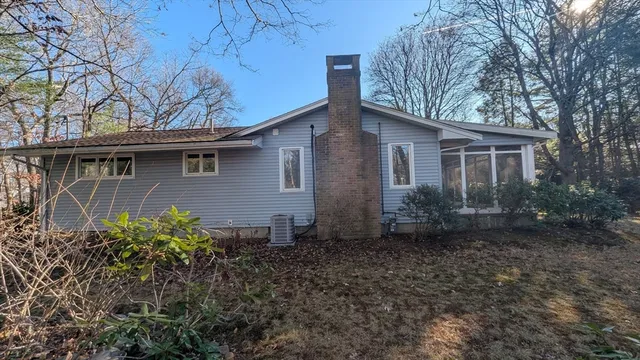 $3,600 | 10 Sherwood Avenue, Foxboro, MA 02035