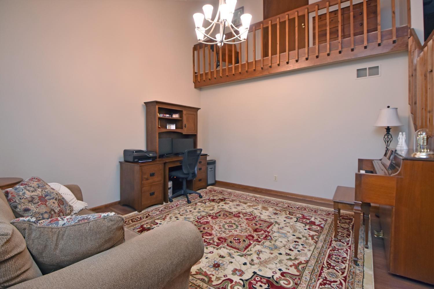 10241 Carter-Howell Road Blanchester, OH 45107 - Photo 4 of 46 Gallery Image 4