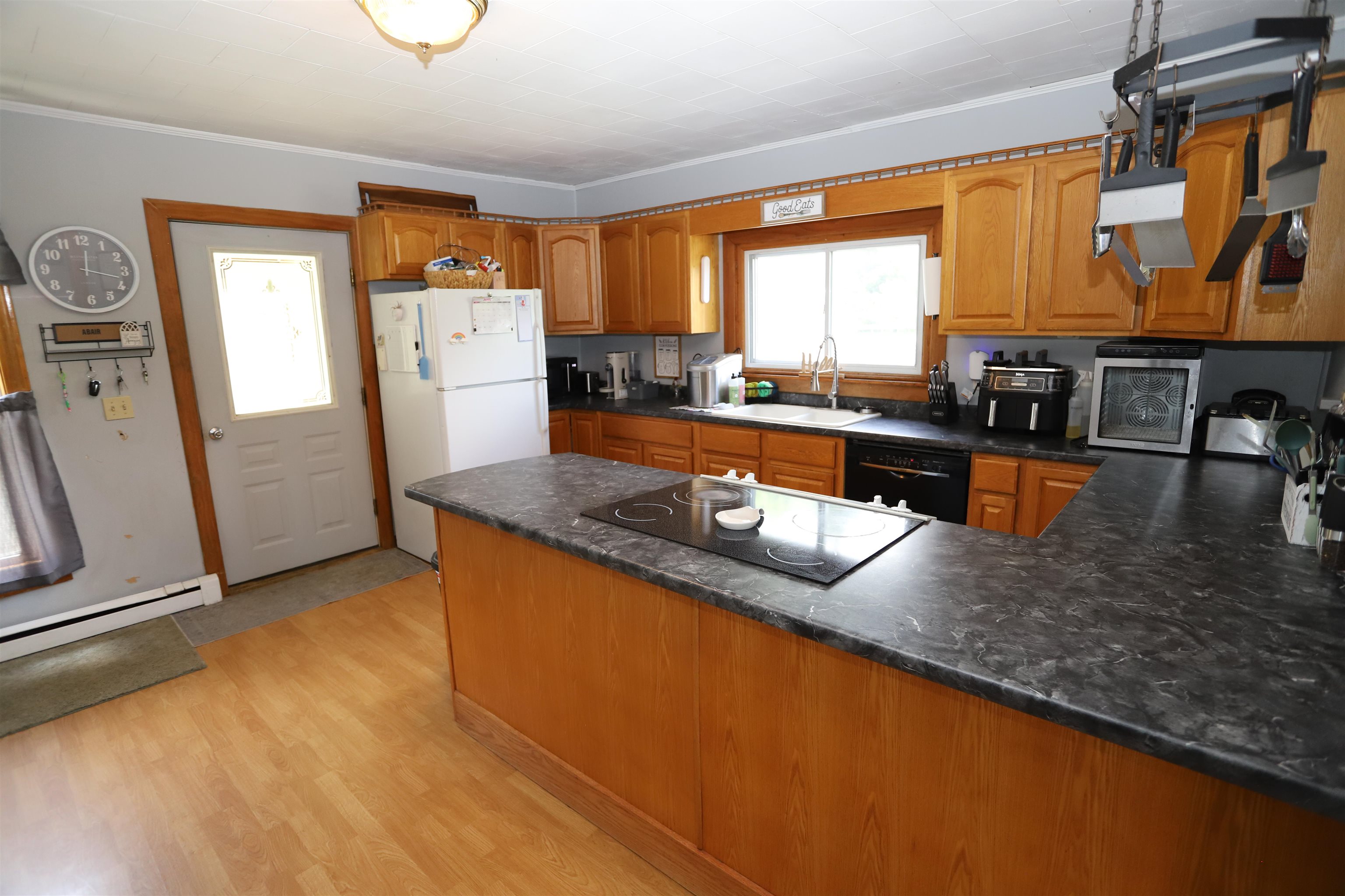 94 Orchard Street Newport, VT 05855 - Photo 13 of 34