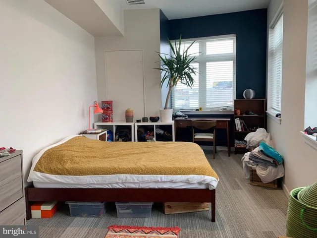 $1,695 | 18 West Girard Avenue, Unit 405, Philadelphia, PA 19123