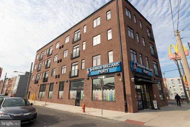 $1,695 | 18 West Girard Avenue, Unit 405, Philadelphia, PA 19123