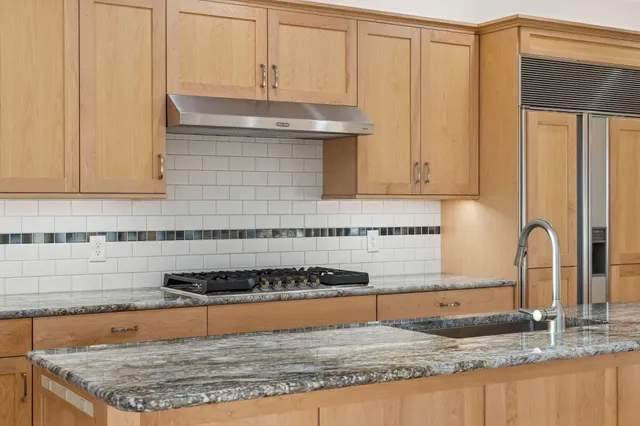 $1,495,000 | 31 Eagle Ridge Drive, Lebanon, NH 03766