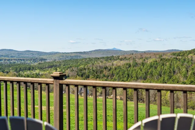 $1,495,000 | 31 Eagle Ridge Drive, Lebanon, NH 03766