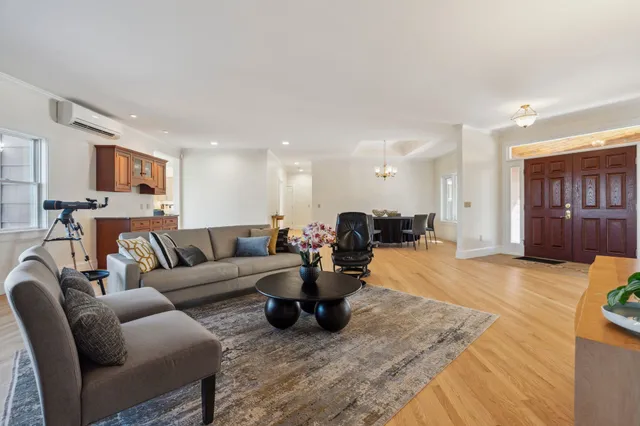 $1,495,000 | 31 Eagle Ridge Drive, Lebanon, NH 03766