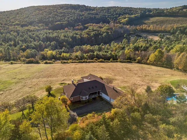 $1,495,000 | 31 Eagle Ridge Drive, Lebanon, NH 03766