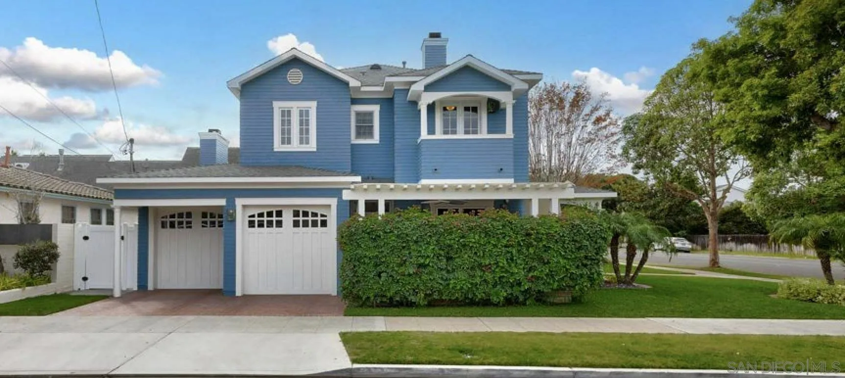 603 J Avenue Coronado, CA 92118 - Photo 22 of 22 a front view of a house with a yard