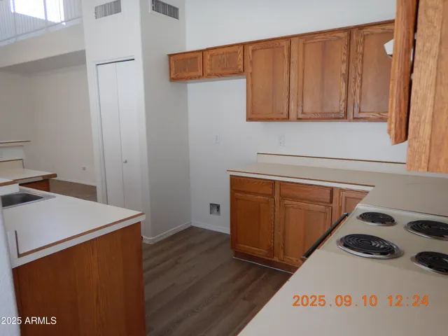 $1,975 | 4151 East Silverwood Drive, Phoenix, AZ 85048