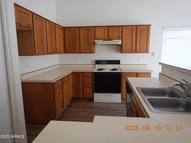 $1,975 | 4151 East Silverwood Drive, Phoenix, AZ 85048