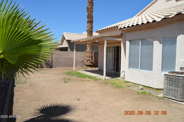$1,975 | 4151 East Silverwood Drive, Phoenix, AZ 85048