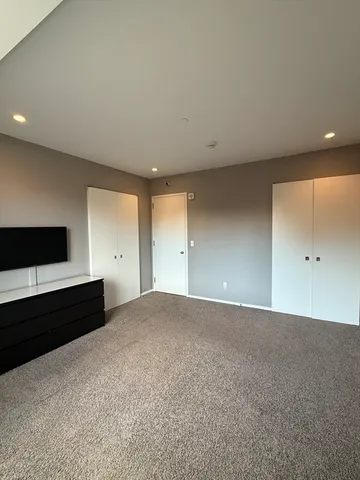 $3,400 | 141 Dorchester Avenue, Unit 307, Boston, MA 02127