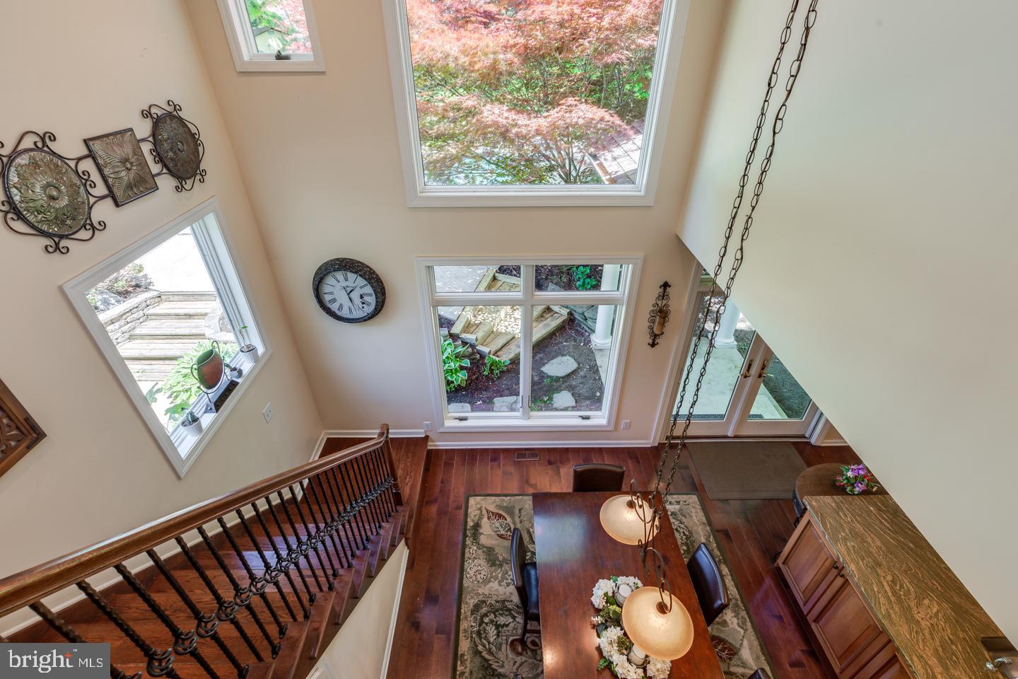 121 Haines Drive Moorestown, NJ 08057 - Photo 18 of 49 View of eating area from loft
