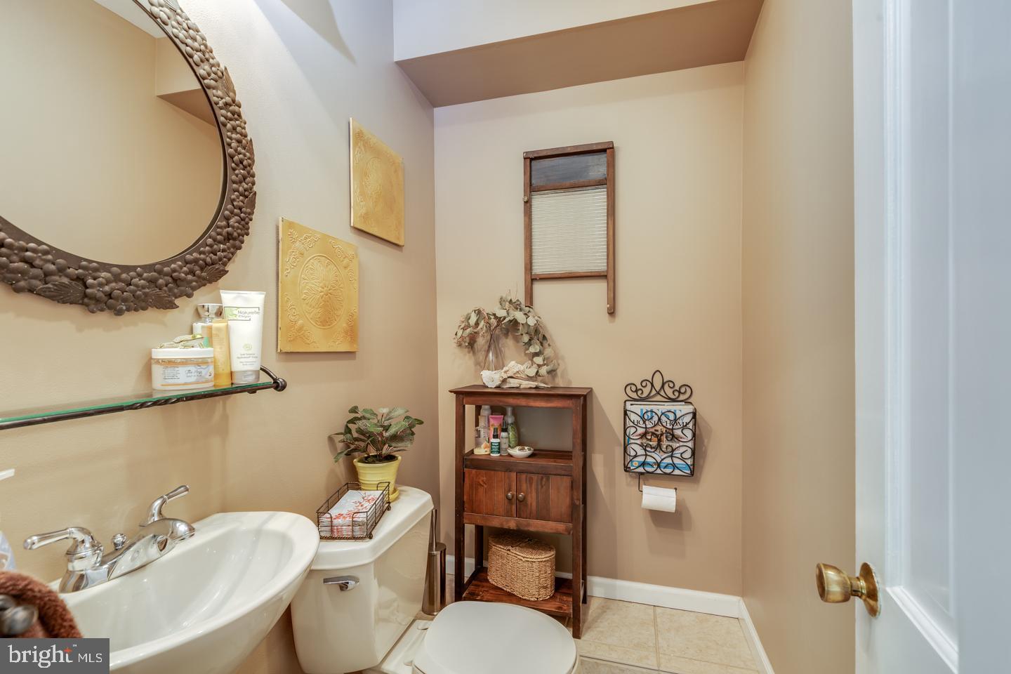 121 Haines Drive Moorestown, NJ 08057 - Photo 26 of 49 First floor powder room