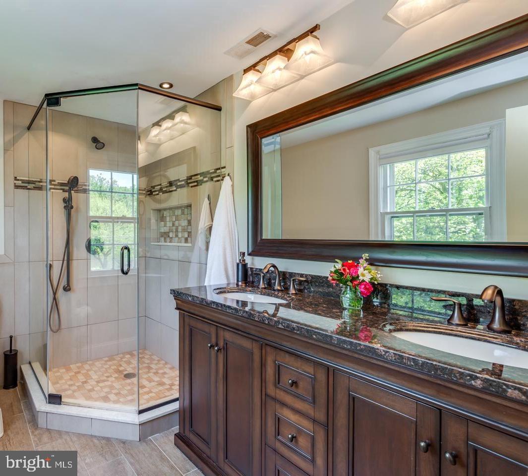 121 Haines Drive Moorestown, NJ 08057 - Photo 29 of 49 Master Bathroom