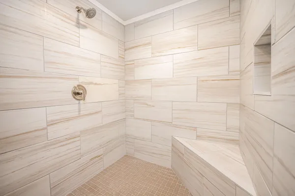 $525,000 | 1336 Lucia Avenue, Fairmont, MN 56031