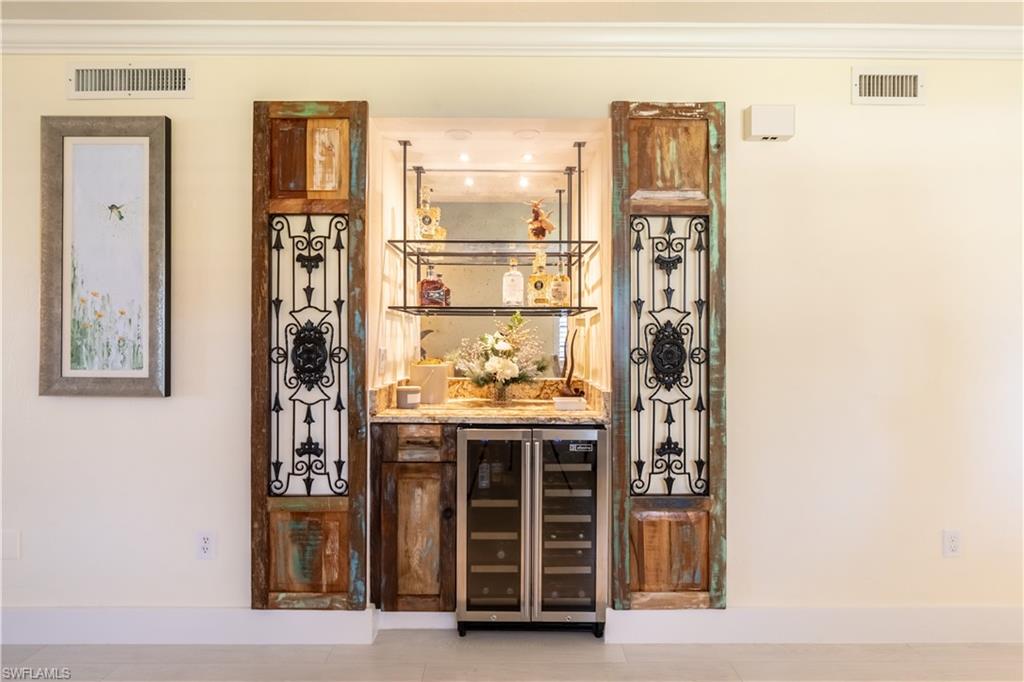 1071 8th Street South, Unit 103 Naples, FL 34102 - Photo 7 of 31