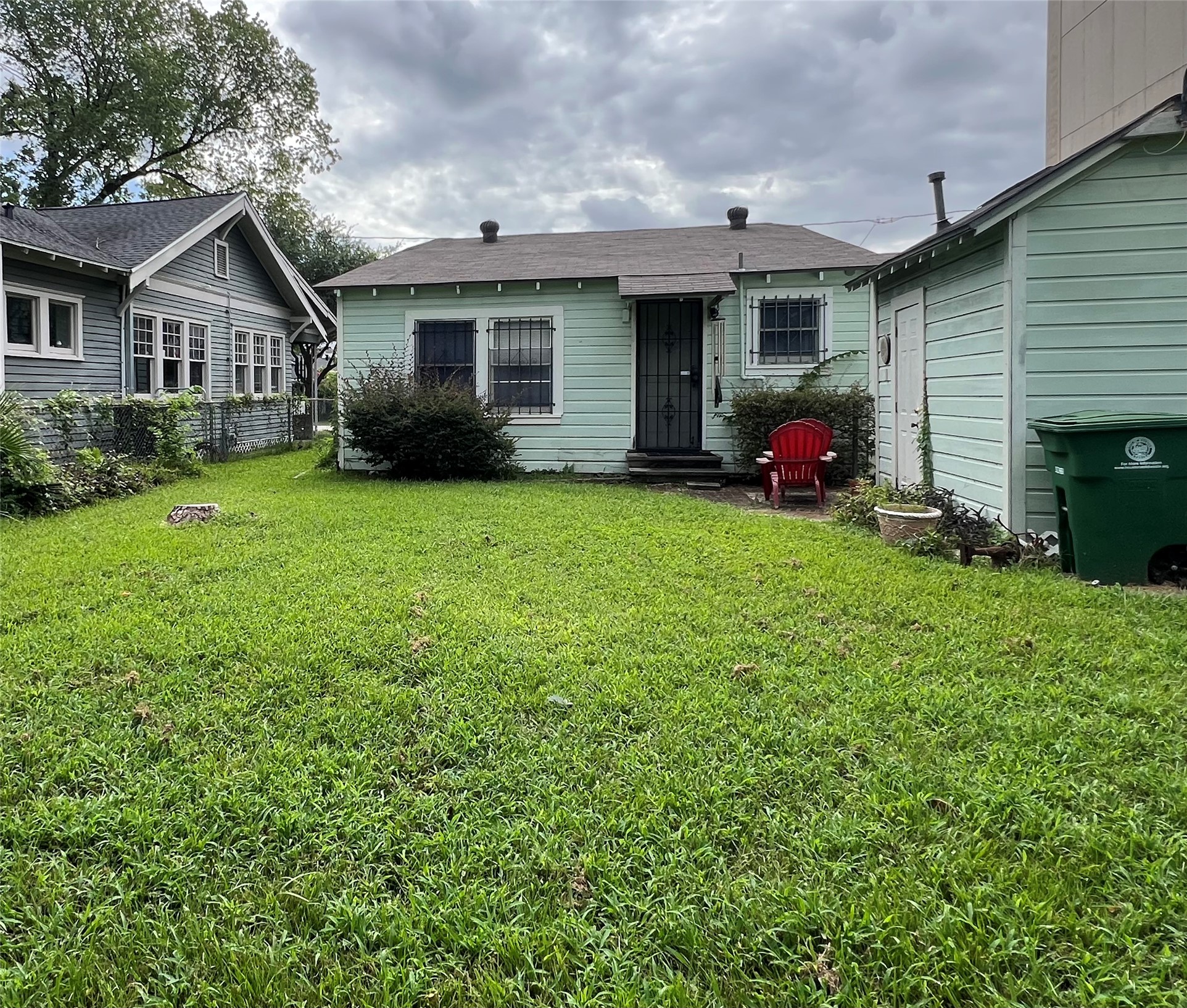 2507 Couch Street Houston, TX 77008 - Photo 9 of 9