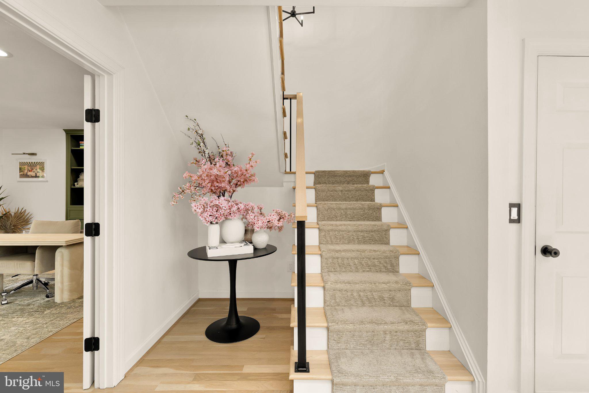 2116 21st Road North Arlington, VA 22201 - Photo 7 of 56 Gallery Image 7