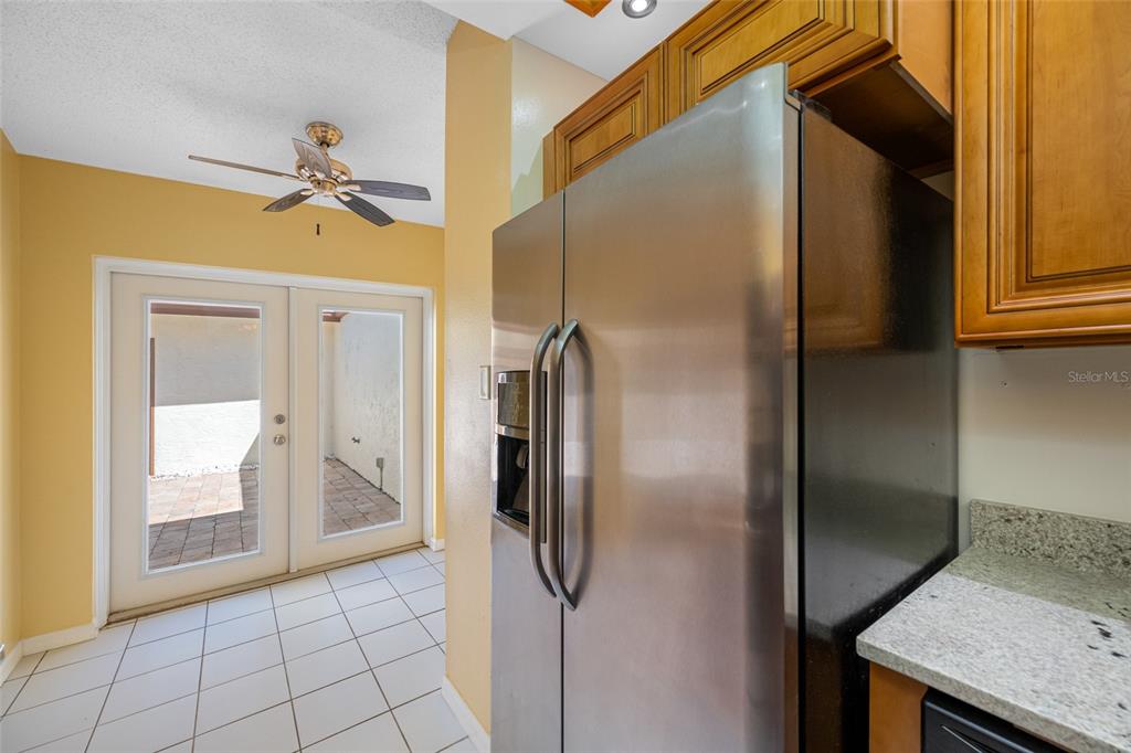 14778 Feather Cove Road Clearwater, FL 33762 - Photo 6 of 34