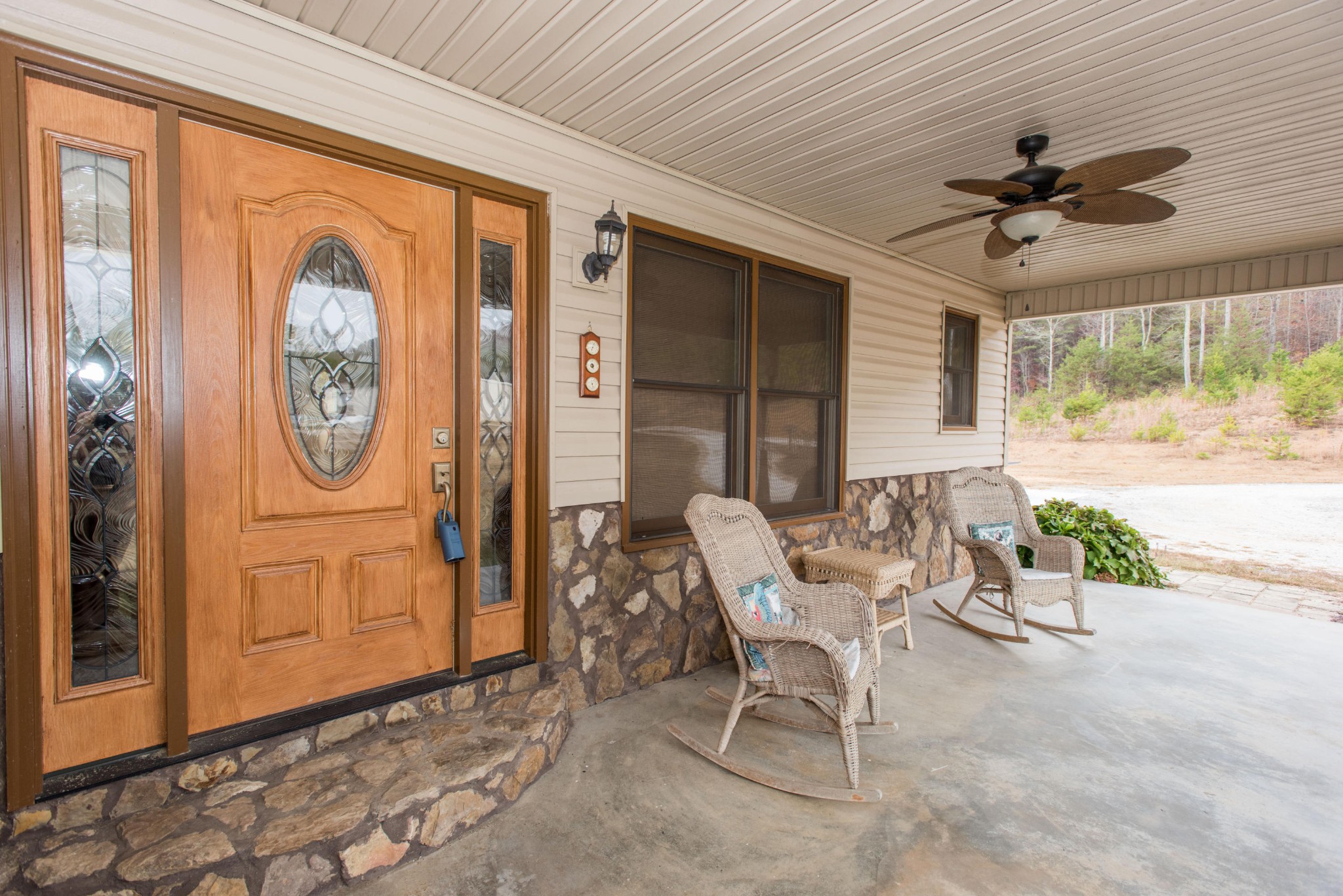 254 Logan Lane Heiskell, TN 37754 - Photo 4 of 39 a view of a hallway with furniture and a window