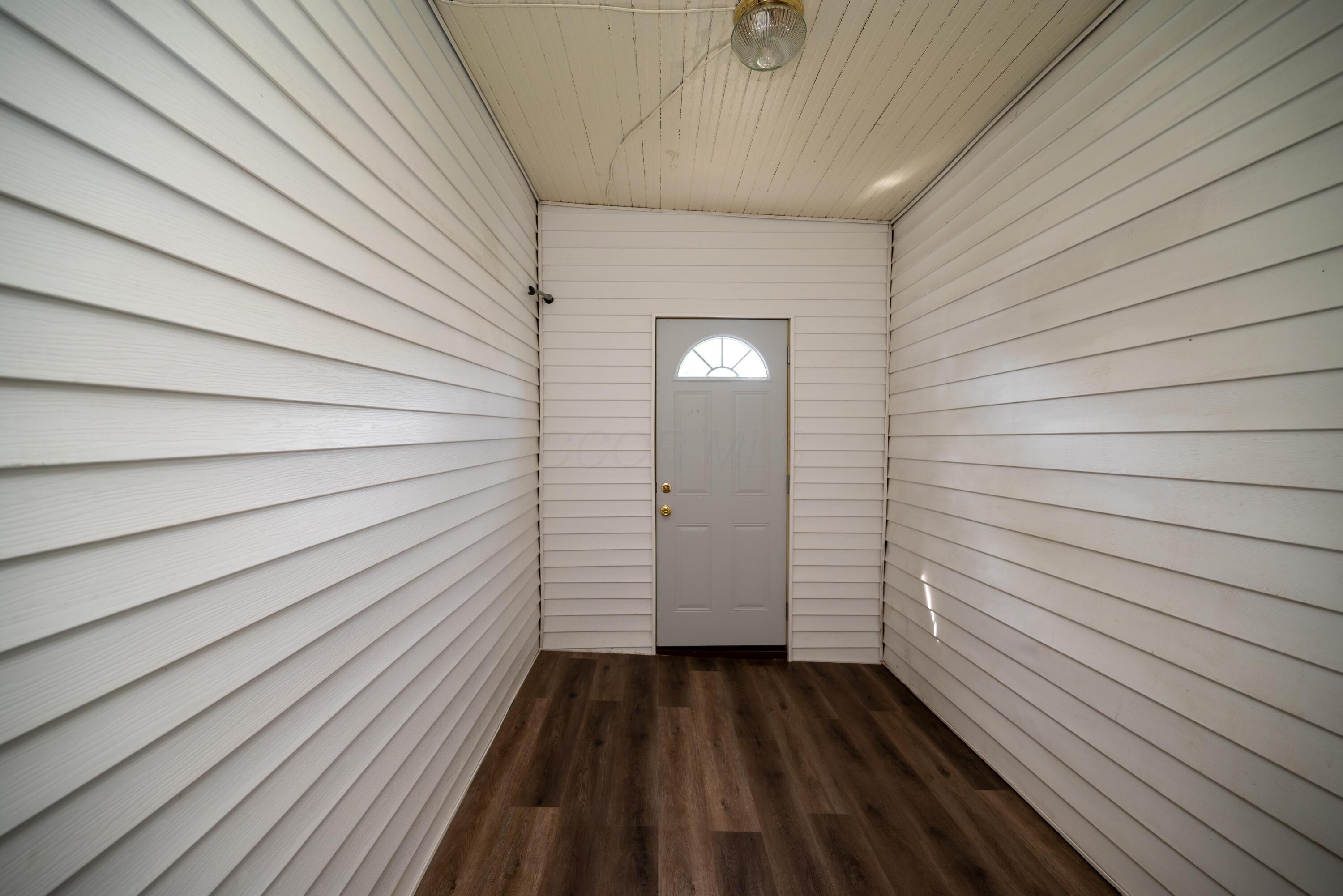 716 Herman Street Marion, OH 43302 - Photo 4 of 27